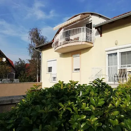 Var-lak Apartman * Heviz